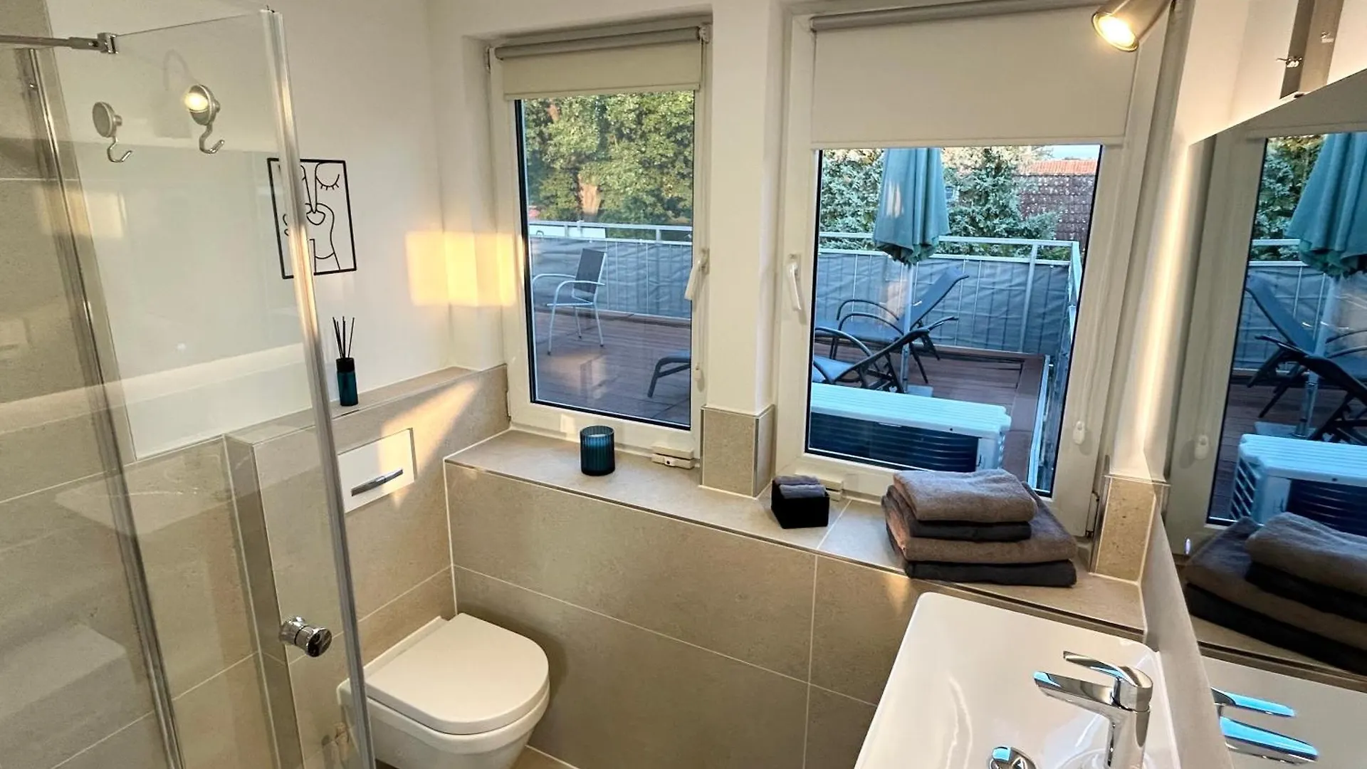 Lgh-Moderne, Ruhige Wohnung, Naehe Zum Flughafen Und Autobahn, 24H-Self-Check-In, Vollausgestattet, Disneyplus, Waschmaschine Langenhagen  0*, Langenhagen (Hannover)